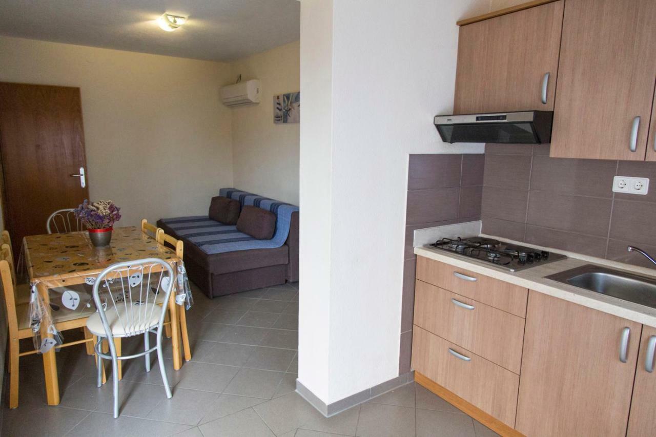 Apartments Beba Vir Exterior foto